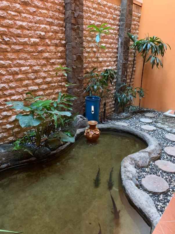 disewakan rumah jalan pradah permai