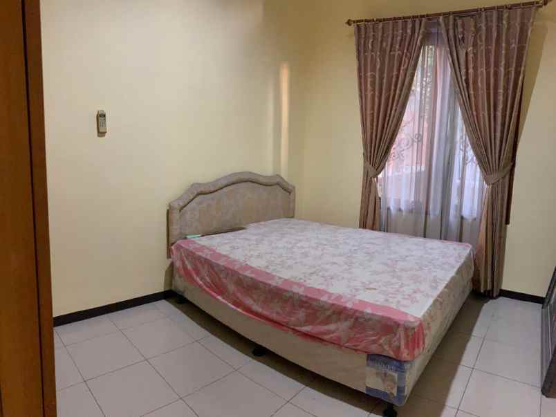 disewakan rumah jalan pradah permai