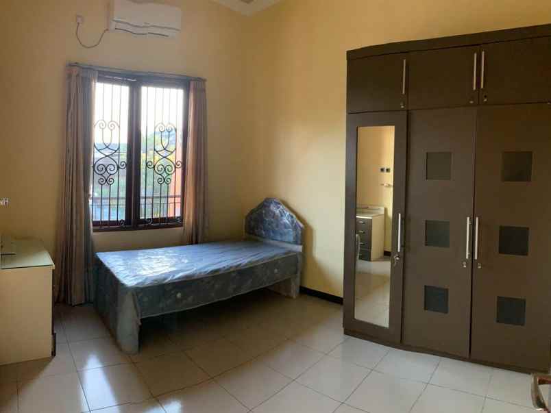 disewakan rumah jalan pradah permai
