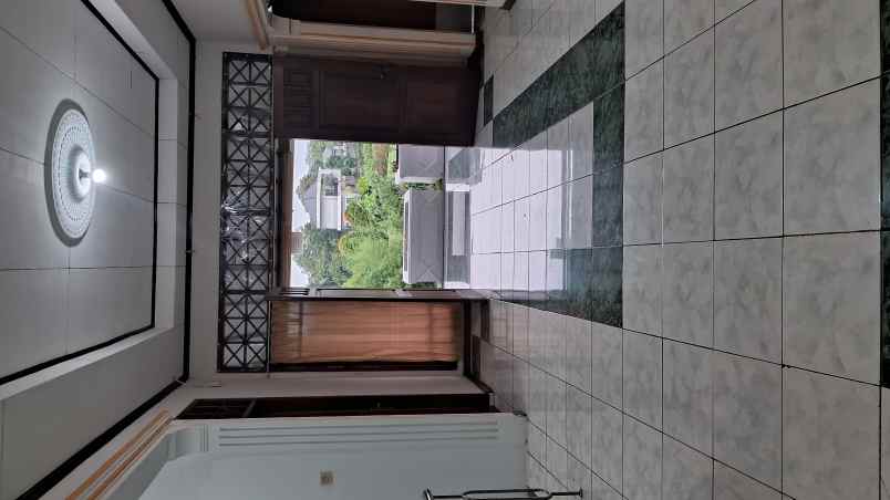 disewakan rumah jl madrasah no 36 gg h