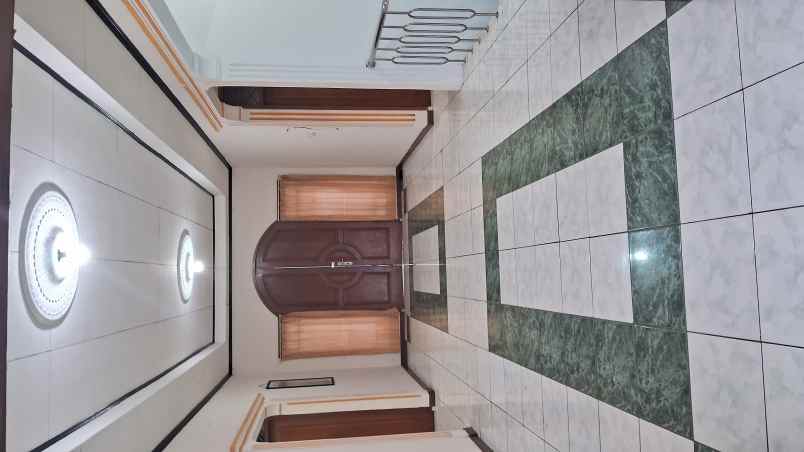 disewakan rumah jl madrasah no 36 gg h