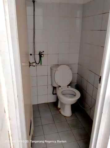 disewakan rumah jl serpong garden 2