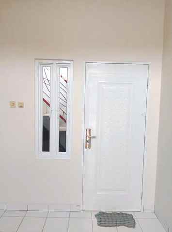 disewakan rumah jl serpong garden 2