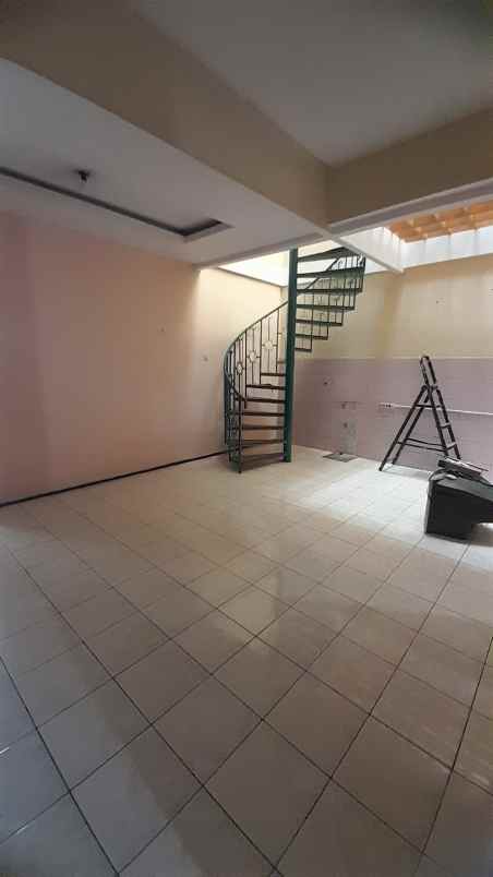 disewakan rumah kota bandung sarijadi