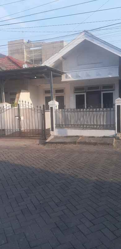 disewakan rumah nirwana eksekutif