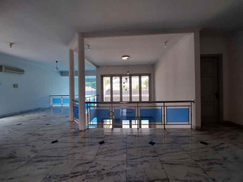 disewakan rumah pekayon