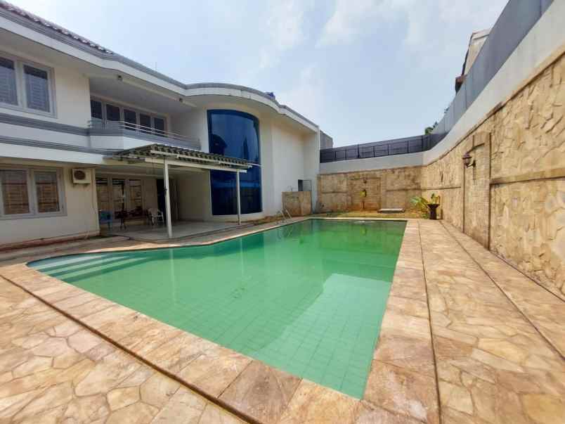 disewakan rumah pekayon