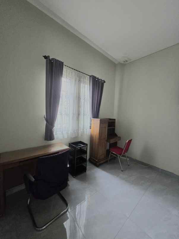 disewakan rumah siap huni