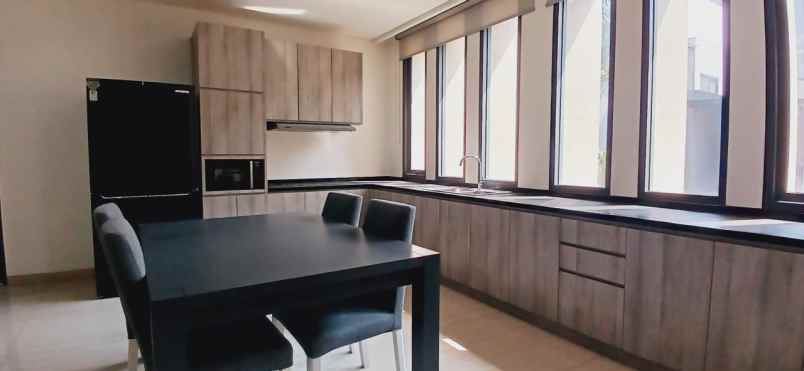 disewakan townhouse cipete jaksel