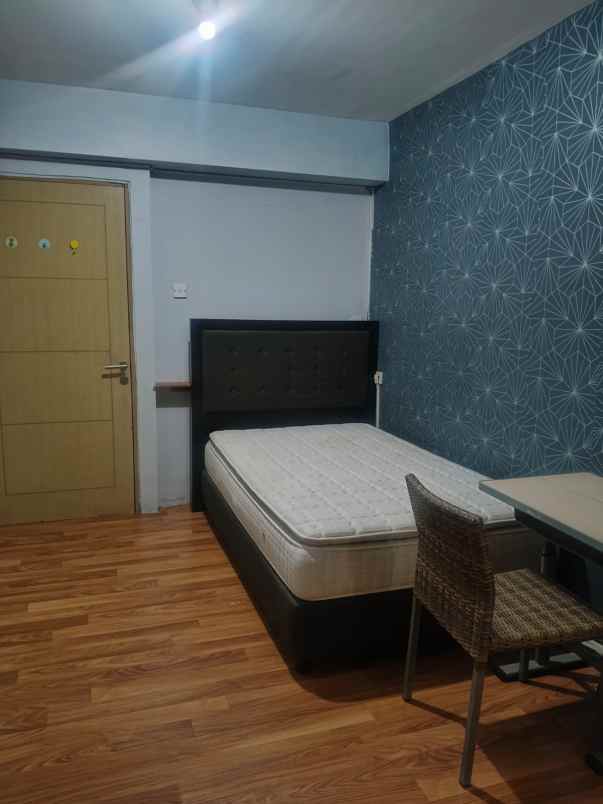 educity yale lt 7 view city semi furnish