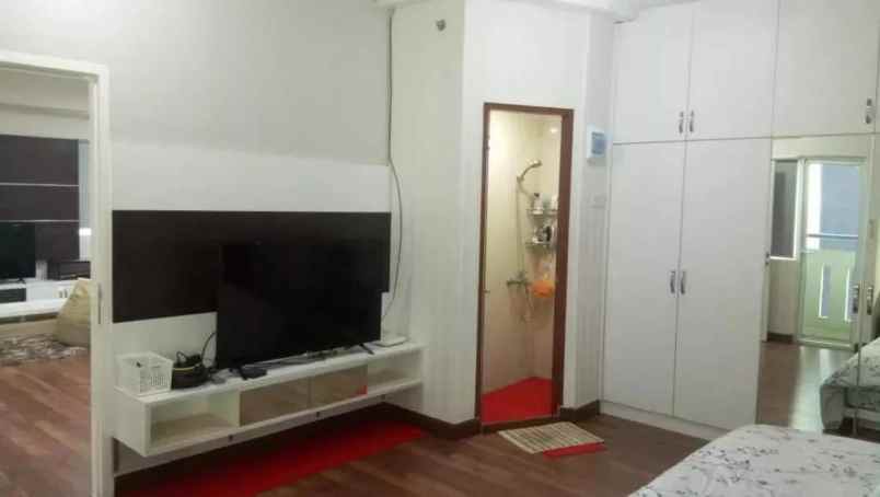 green pramuka city unit 2br dijual