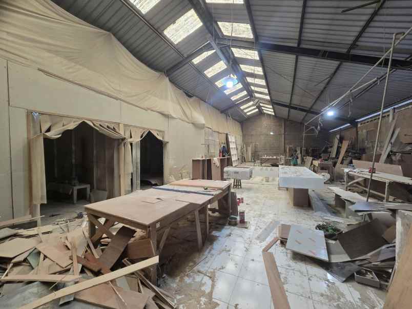 gudang siap huni kedinding jaya surabaya utara