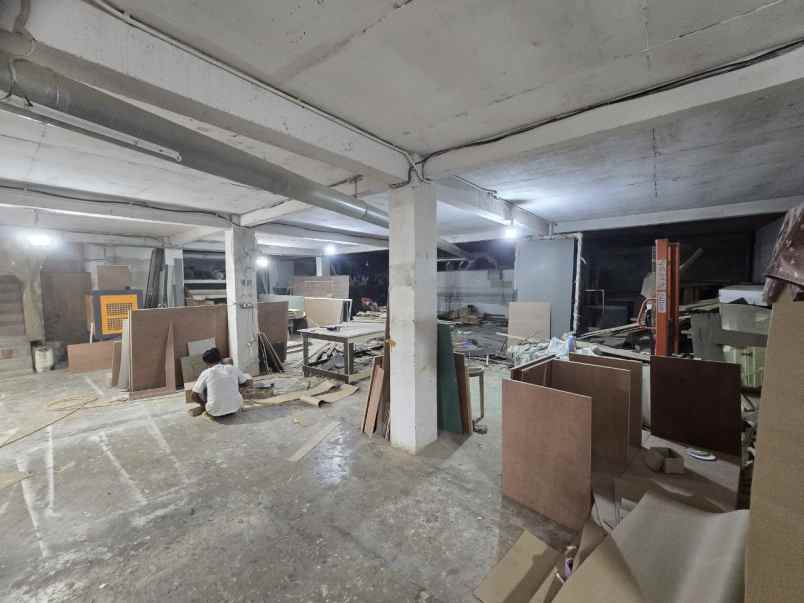 gudang siap huni kedinding jaya surabaya utara