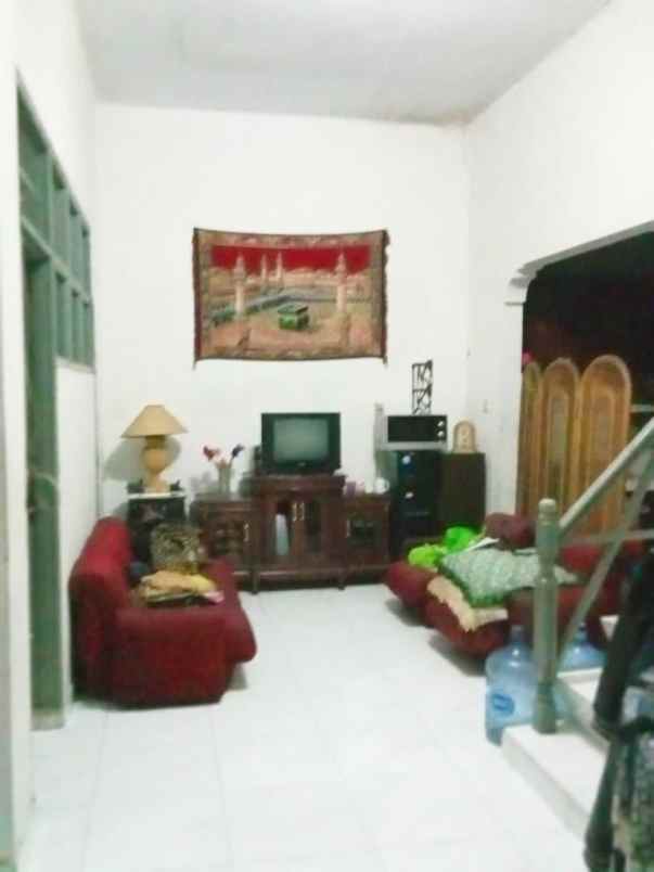 hot deal pulomas rumah 4 kt shm lokasi premium 1 85m