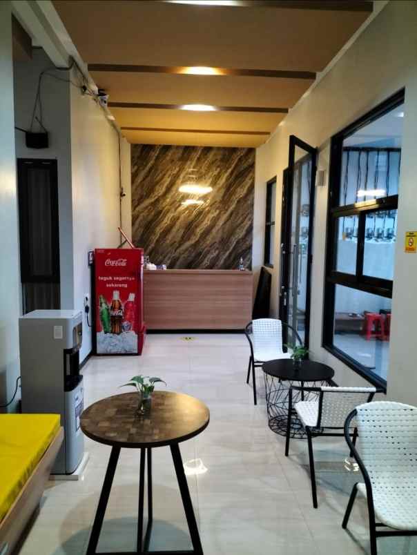 hotel budget kost di dukuh kupang surabaya