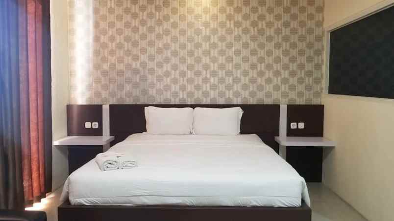 hotel jember kidul kec kaliwates