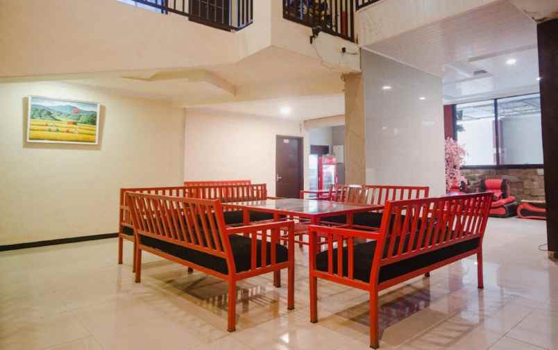 hotel jember kidul kec kaliwates