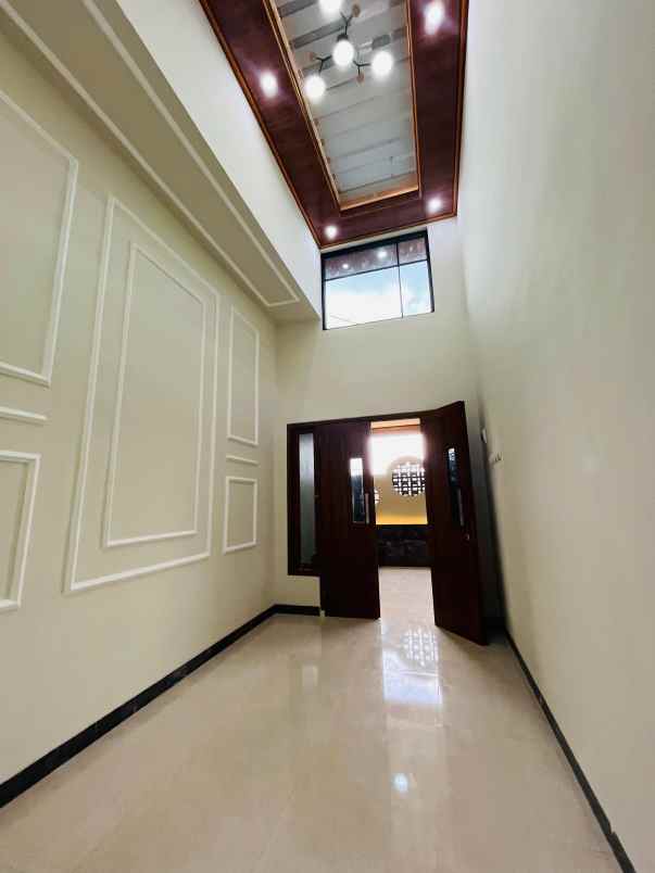 hunian classic modern siap huni