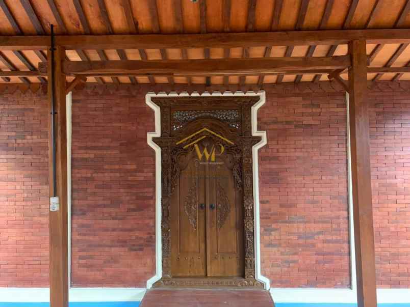 joglo mewah exclusive megah di palagan sleman