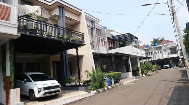 jual cepat rumah siap huni semi furnished elektronik