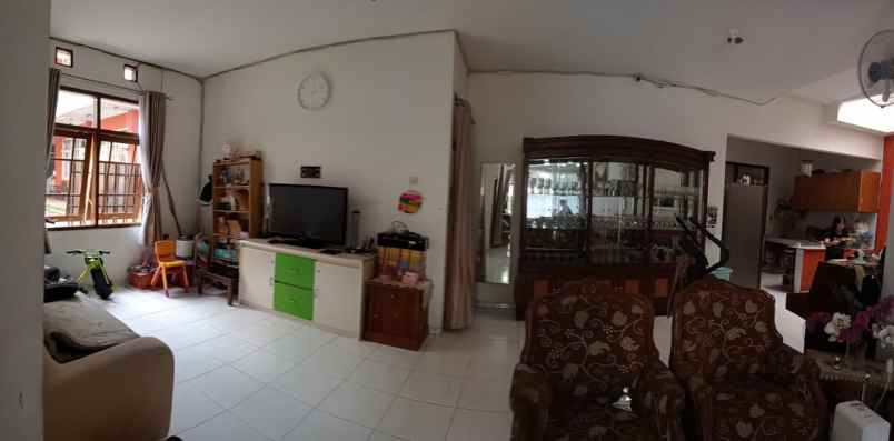 jual kost mewah kanayakan dago bandung