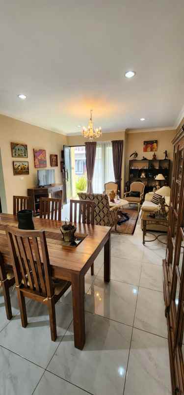 jual rumah cluster cantik pejaten timur