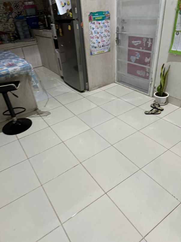 jual rumah furnished primer village cipondoh banten