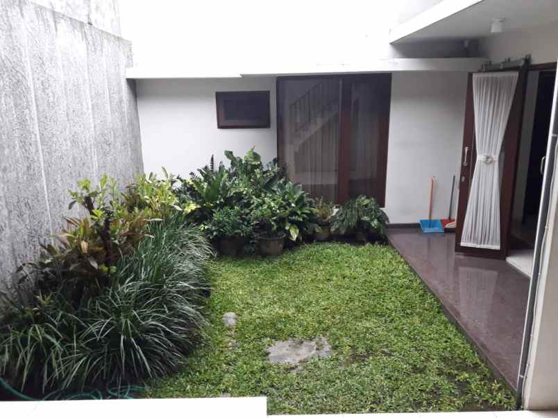 jual rumah mewah dan exlusive di graha kencana malang