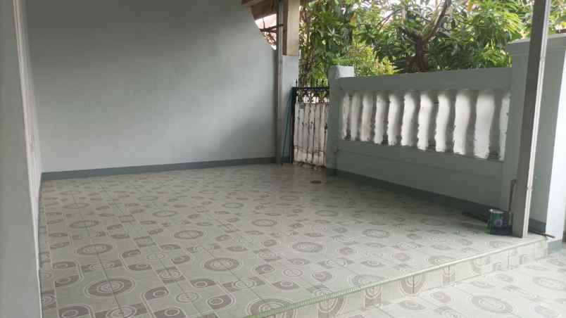 jual rumah renovasi di perum alinda kaliabang bekasi