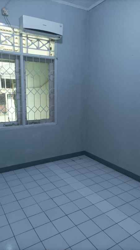 jual rumah renovasi di perum alinda kaliabang bekasi