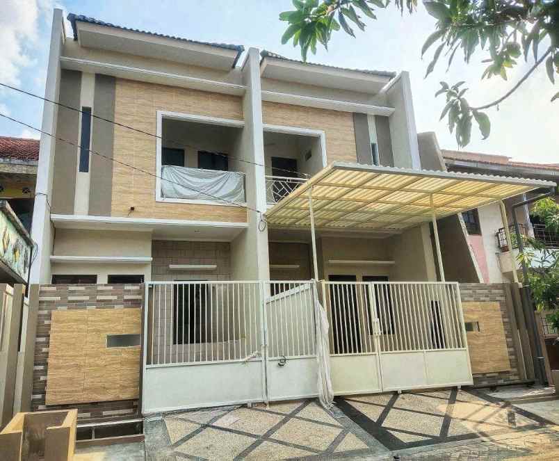 jual rumah rungkut asri surabaya kondisi baru gress