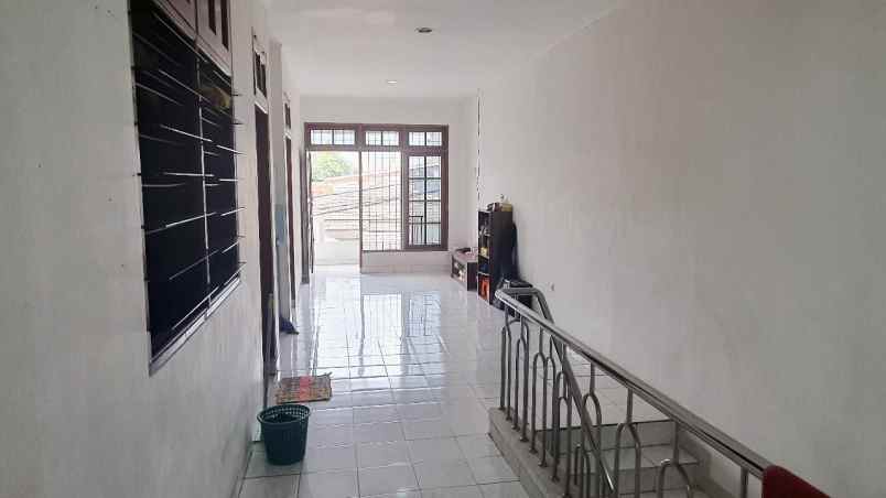 jual rumah taman ratu jakbar