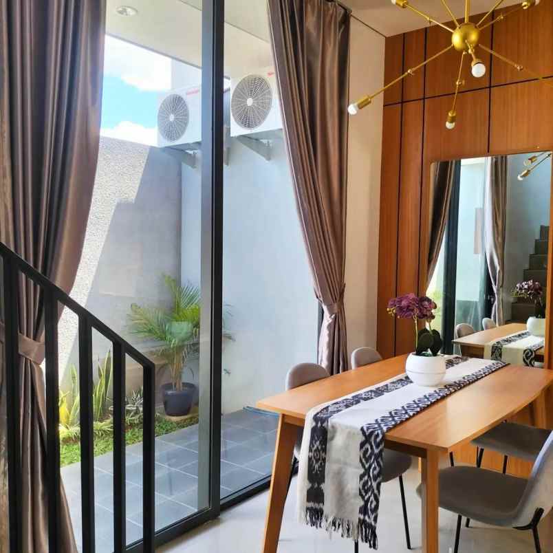 neville residence nempel kawasan bintaro