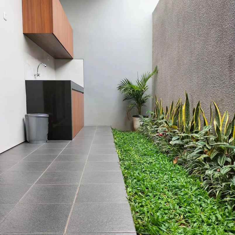 neville residence nempel kawasan bintaro