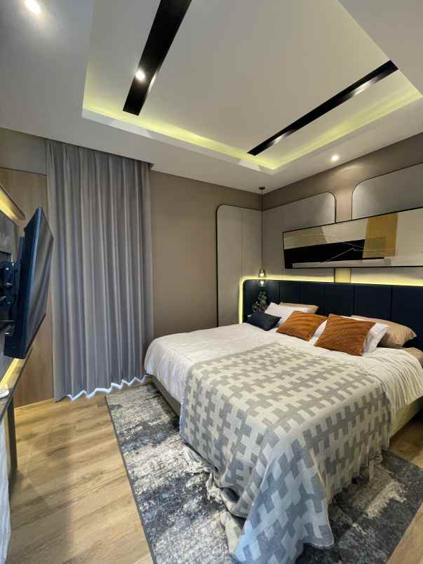 new project dian istana sidoarjo start 600 juta