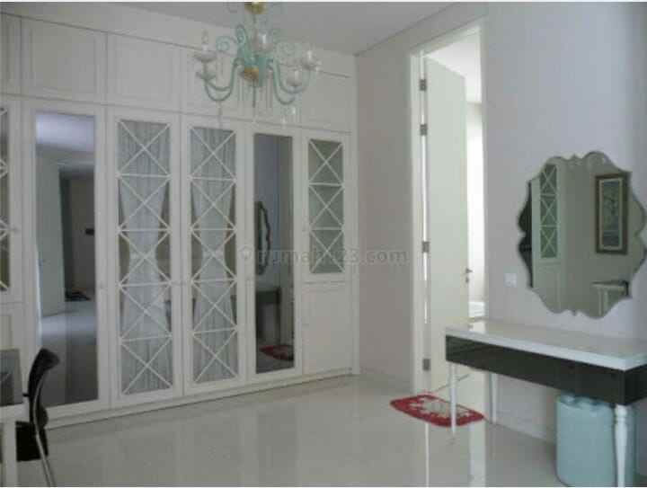 pakuwon indah the mansion full furnish ex rumah contoh