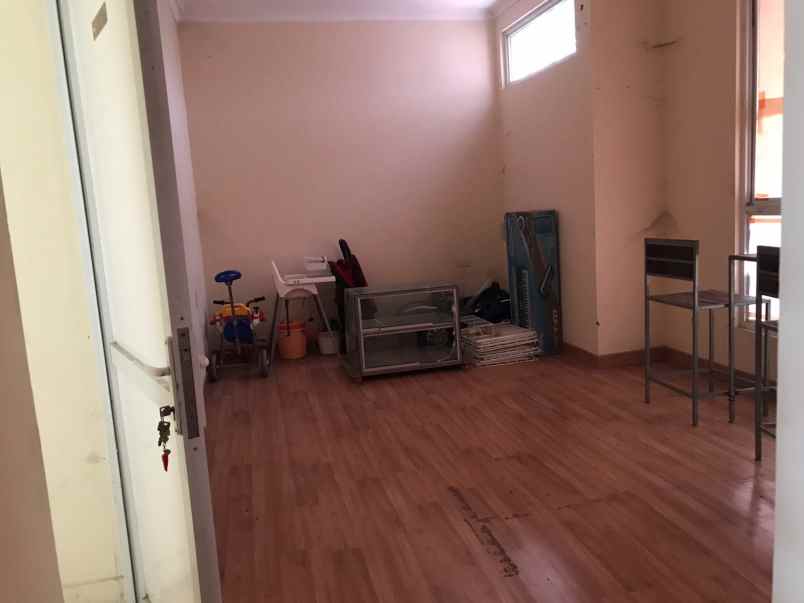 ruko 3 lantai di central point harapan indah bekasi
