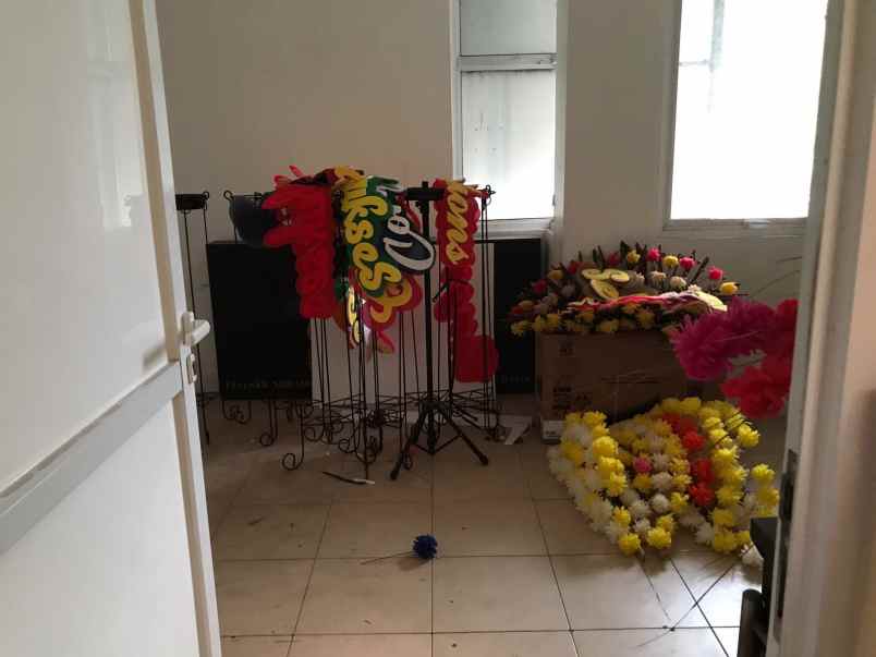 ruko 3 lantai di central point harapan indah bekasi