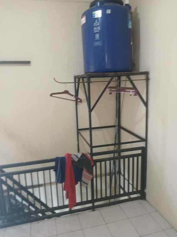 ruko pondok cabe pamulang dekat tiptop ciputat