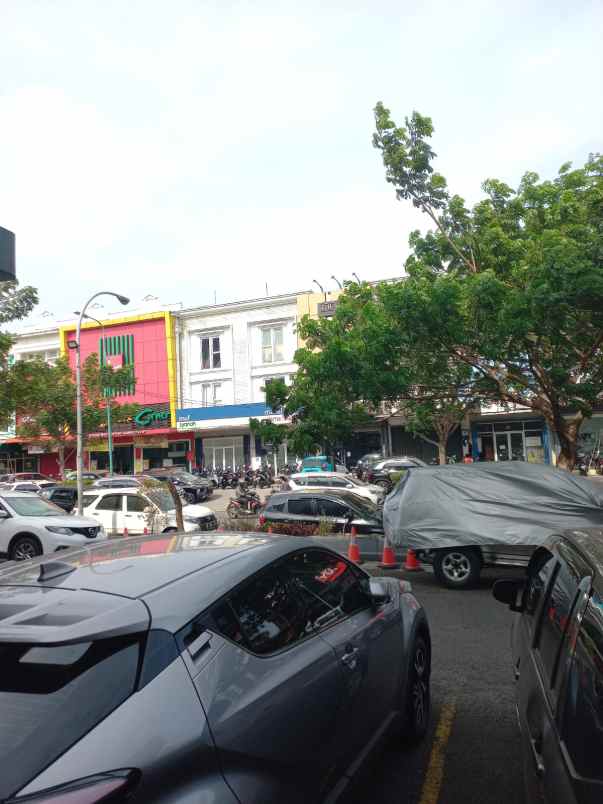 ruko siap pakai di pasar modern land tangerang