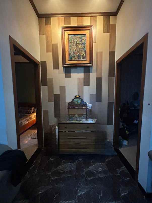 rumah 1 lantai modern dan luas lokasi sengkaling