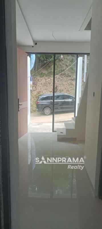 rumah 2 lantai 500 jutaan di cibubur city