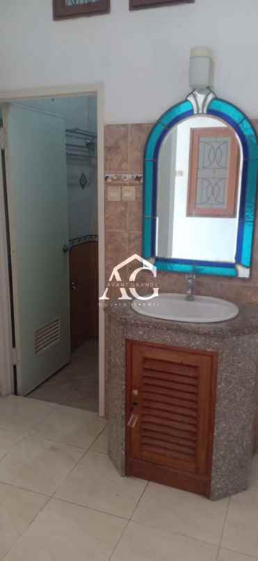 rumah 2 lantai di griyashanta malang