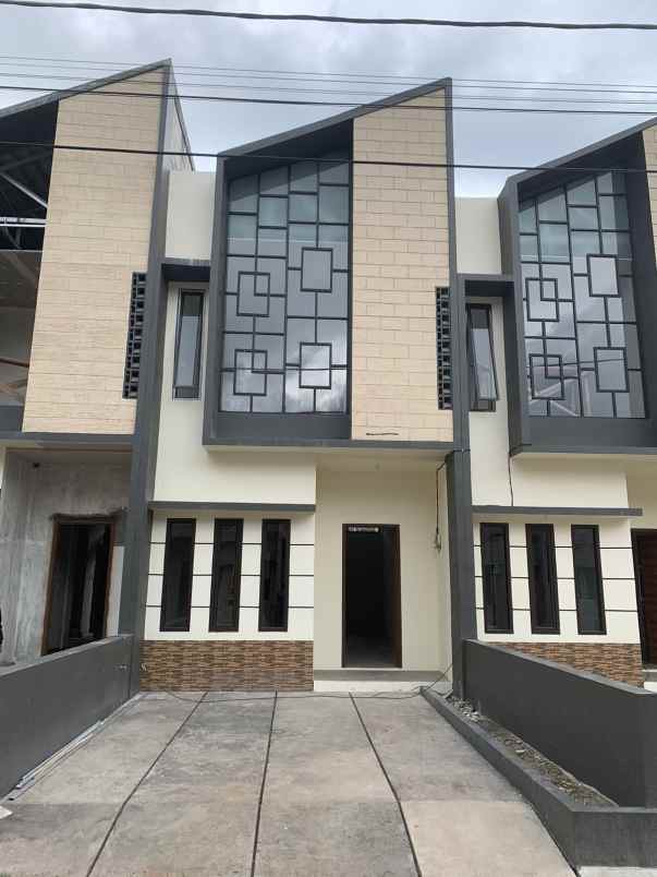 rumah 2 lantai di kodya bandung dp 12jt all in