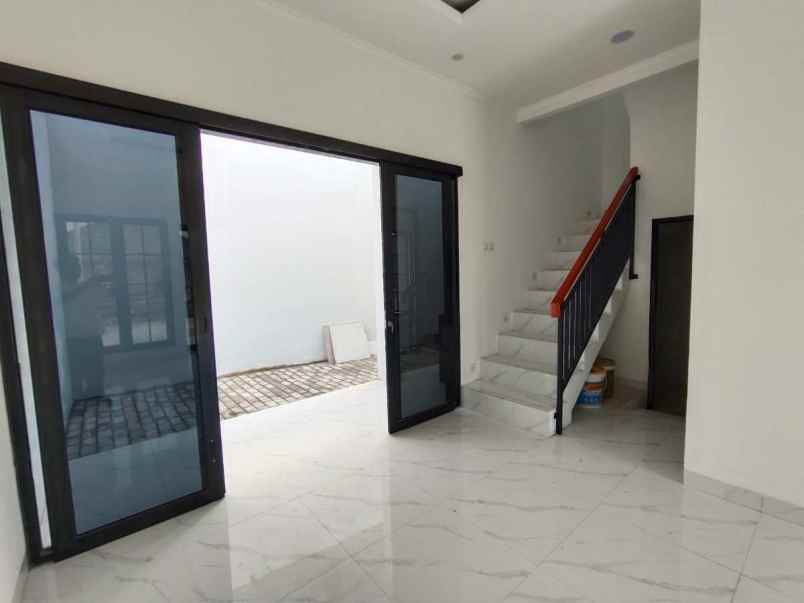 rumah 2 lt 3 kt tanpa dp limo depok