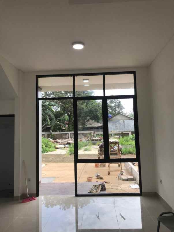 rumah 2lt minimalist modern di ciangsana cibubur