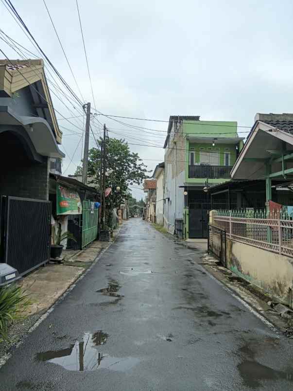 rumah 400 jutaan di komplek margaasih permai