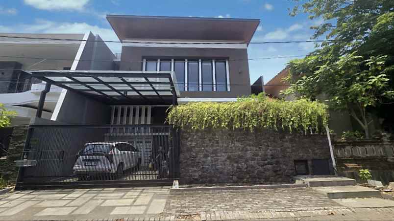 rumah araya 1 semi furnished row 3 mobil
