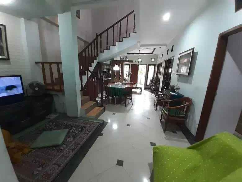 rumah bagus elit jual murah di galaxy bekasi selatan