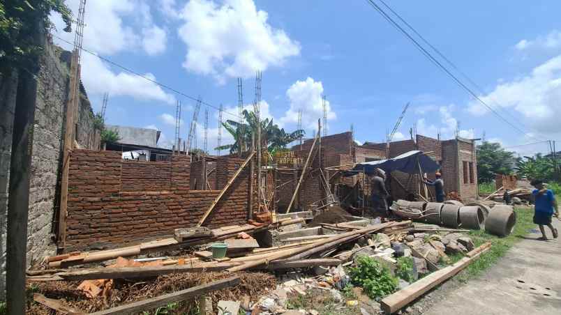 rumah baru 6 menit ke candi prambanan sleman